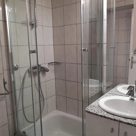 Kolarin Guest house 3*