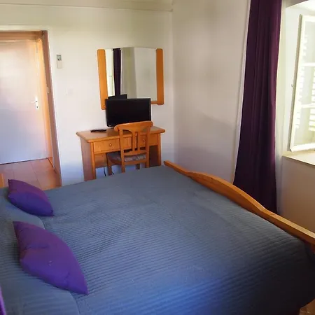 Kolarin Guest house 3*